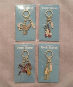 ミセス ランダムチャームキーホルダー 16種 コンプリートセット | Shop