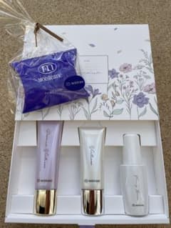 モイスティーヌ トライアルセット - メルカリ