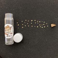 土肥金山 砂金 32粒（内3つは双子） 鉱石1粒 計33粒セット - メルカリ