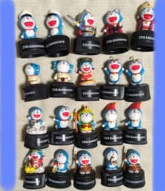 ドラえもん 25周年記念ボトルキャップ20個セット - メルカリ