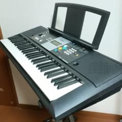 YAMAHA PORTATONE PSR-E223 電子キーボード - メルカリ