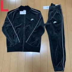 m66528118308_1.jpg?1728300481