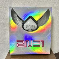 2NE1 初代ペンライト ハート型 - メルカリ