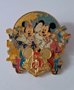 ディズニーシー 5周年記念 ピンバッジ - メルカリ