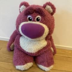 ディズニー トイ・ストーリー ￼ロッツォ•ハグベア ぬいぐるみ - メルカリ