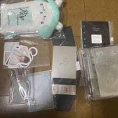 TXT スビンInto u コラボセット 限定グッズ - メルカリ