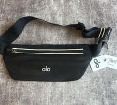定価11700円❣️未使用❣️alo アロ stride running Belt - メルカリ