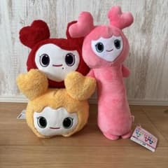 TWICE LOVELYS ふわもこねんね のびふにゃBIGぬいぐるみ - メルカリ