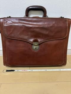 ブラウンレザー ビジネスバッグ - メルカリ