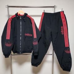 adidas アディダス 珍しいナイロンセットアップ キルティングライナー