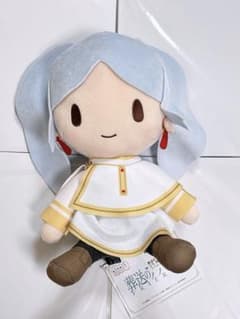 葬送のフリーレン ふわぷち Mぬいぐるみ フリーレン - メルカリ