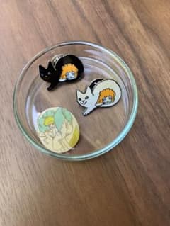 宇野亜喜良ピンバッジ3点セット - メルカリ