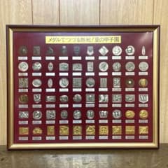 メダルでつづる熱戦！夏の甲子園 - メルカリ