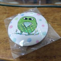 マエスケ激レア缶バッジ - メルカリ