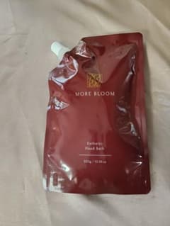 MORE BLOOM エステティック ヘッドバス 300g - メルカリ