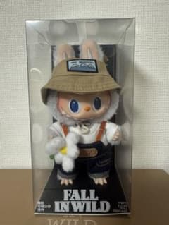 THE MONSTERS FALL IN WILD ぬいぐるみペンダント - メルカリ