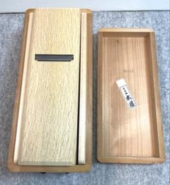 日本橋 木屋 鰹節削り器 かつお節削り器 削り節 天然木 美品 - メルカリ