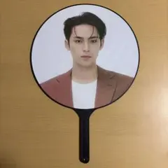 2026年最新】seventeen うちわ be the sunの人気アイテム - メルカリ