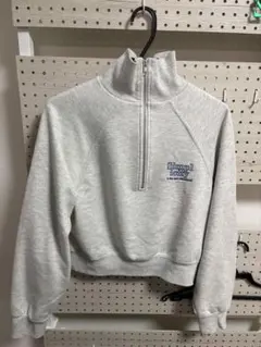 2026年最新】ハーフジップクロップドスウェットの人気アイテム - メルカリ