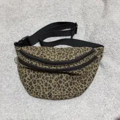 2026年最新】ヒョウ柄 ボディバッグの人気アイテム - メルカリ