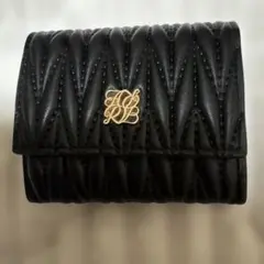 2026年最新】キルティング 財布の人気アイテム - メルカリ