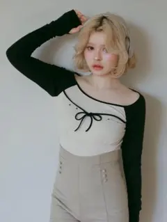 2026年最新】andmary トップスの人気アイテム - メルカリ