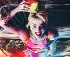 2026年最新】マーゴット・ロビー サインの人気アイテム - メルカリ