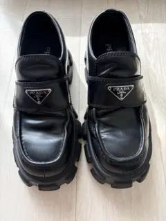 2026年最新】prada モノリス ブラッシュドレザーの人気アイテム - メルカリ