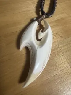 2026年最新】セイウチ牙の人気アイテム - メルカリ