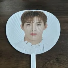 2026年最新】seventeen うちわ ドギョムの人気アイテム - メルカリ