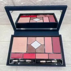 2026年最新】diorアイシャドウ限定の人気アイテム - メルカリ