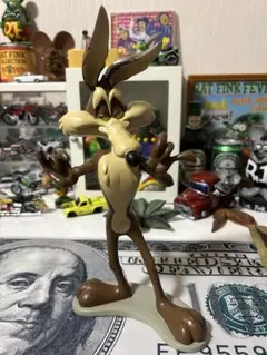 2026年最新】ワイリーコヨーテフィギュアの人気アイテム - メルカリ