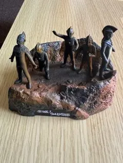 2026年最新】ウルトラ怪獣名鑑戯画の人気アイテム - メルカリ