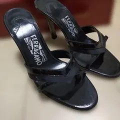 2026年最新】salvatore ferragamo サンダルの人気アイテム - メルカリ