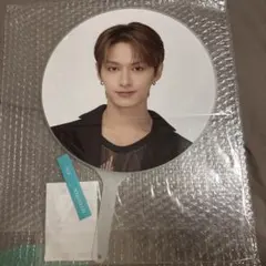 2026年最新】グループ名：SEVENTEEN うちわの人気アイテム - メルカリ