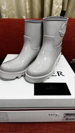 2026年最新】moncler レインブーツの人気アイテム - メルカリ