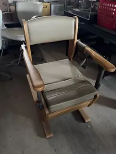 2026年最新】家具調ポータブルトイレの人気アイテム - メルカリ