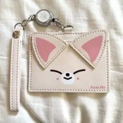 2026年最新】IDカードケース skzooの人気アイテム - メルカリ