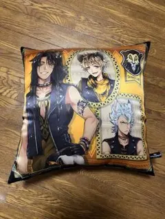 ツイステ クッション サバナクロー寮 レオナ ラギー ジャック - メルカリ