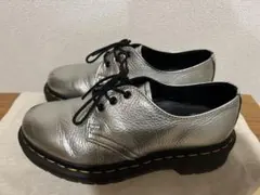 2026年最新】Dr.Martens カラー：シルバー系 ローファー・革靴の人気