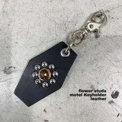 2026年最新】スタッズ ウォレットチェーン CALEEの人気アイテム - メルカリ