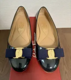 2026年最新】ferragamo 靴 ヴァリナの人気アイテム - メルカリ