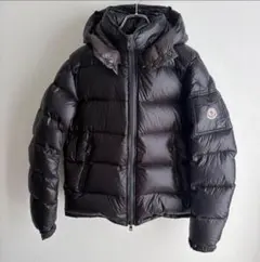 2026年最新】モンクレール zinの人気アイテム - メルカリ