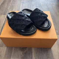 2026年最新】プールピローラインミュールの人気アイテム - メルカリ