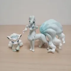 2026年最新】モンコレ キュウコン アローラの人気アイテム - メルカリ