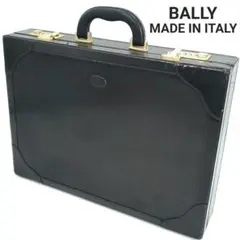 2026年最新】バリー アタッシュケースの人気アイテム - メルカリ