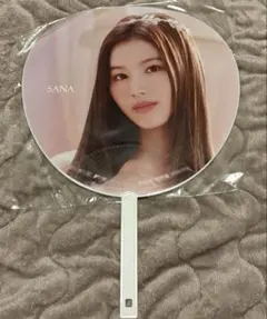 2026年最新】twiceサナうちわの人気アイテム - メルカリ
