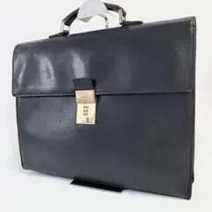 2026年最新】GUCCI グッチ ブリーフケースの人気アイテム - メルカリ