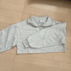 2026年最新】ハーフジップクロップドスウェットの人気アイテム - メルカリ