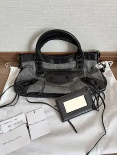 2026年最新】THE FIRST バレンシアガの人気アイテム - メルカリ